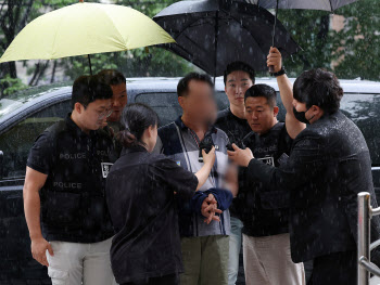 서울 영등포 컨테이너 방화범 구속…“도주 우려”