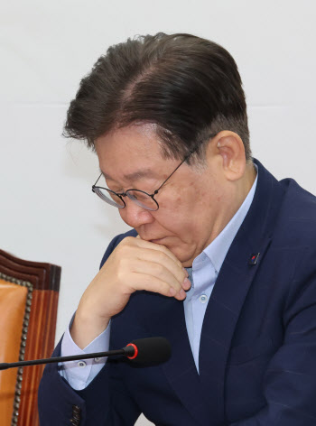 검찰, 이재명 연루 의혹 김성태 쌍방울 전 회장 추가 기소