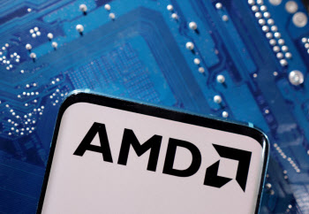 '엔비디아 게 섰거라'…AMD, 새 AI칩 생산 확대 '기대감'