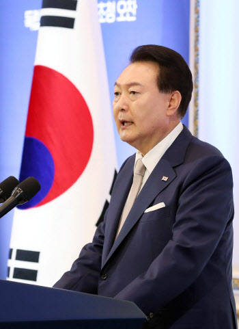 김태우·이중근 포함…尹 결단만 남은 광복절 특사