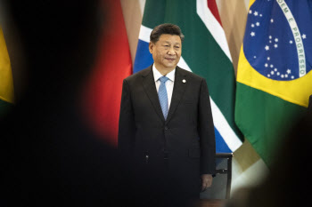 “안살림 챙기느라”…해외 출장 뜸하던 시진핑, 남아공 찾는 이유