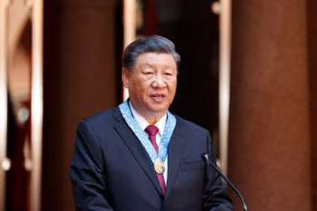 시진핑 "中 경제 회복력 있다…장기 성장세 변함 없어"
