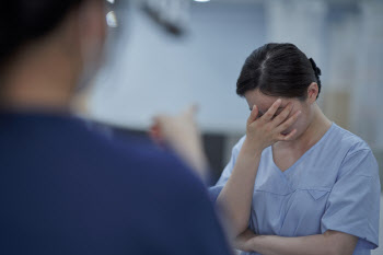 “방사능 많이 맞아라 낄낄” 태움 폭로한 간호사, 무죄