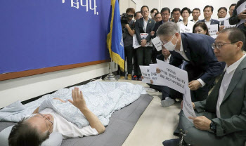 민주, 김기현 “이재명 단식 중단 요청”에…“尹정권 바뀐 것 없어”