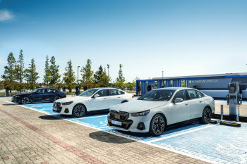 BMW 코리아, 내년 국내에 전기차 충전기 1000기 설치한다