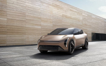 기아, ‘EV3·4·5’ 풀라인업 공개..“2030년 전기차 160만대 판매”