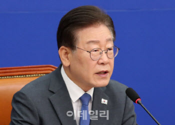 檢 '위증교사' 이재명 불구속 기소…재판 3개 동시 진행