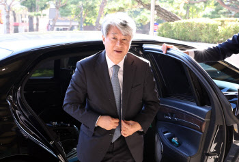 이종석 헌법재판소장 후보자…“신망 두터운 보수 법관”