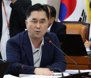 野 김종민 "상생금융, 고신용자 대출 증가로 이어져"