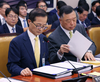 여야, 부동산원 통계조작 두고 공방전 치열