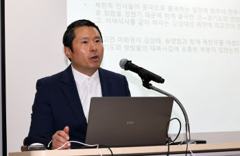 이화영 변호인, 재판부 기피신청 "검찰 유도신문 제지 안해"