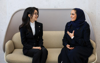 김 여사, 카타르 왕실여성 만나 “여성 사회참여 역할해달라”