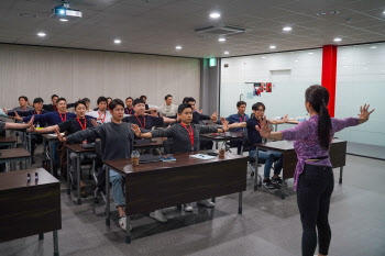 티웨이항공, 운항승무원 대상 건강증진 활동 실시