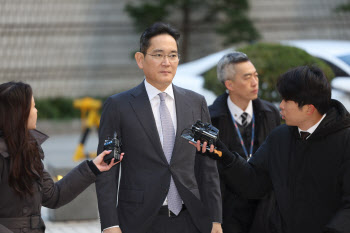 검찰, ‘부당합병’ 이재용 징역 5년·벌금 5억 구형…“공짜 경영권 승계”