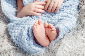 3분기 합계출산율 0.7명 '역대 최저'…9월 출생아 감소폭 최대