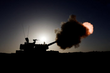 이스라엘軍, 가자 남부 속도전…탱크·중장비 목격