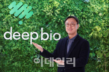 김선우 딥바이오 대표 "병리 단계 AI 암 진단 루닛 앞섰다...상장 후 경쟁력 증명"
