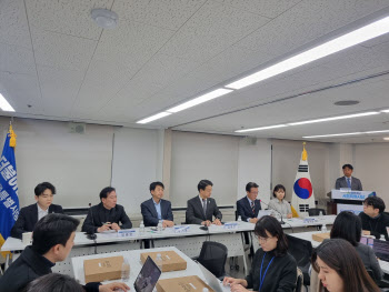 민주당, 서울시 맞춤형 공약 준비한다…`차기 총선, 서울 사수`