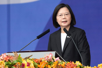 대만 총통 “중요한건 국민의 의지, 선거 결과 존중해야”