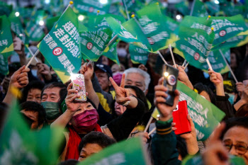 대만 총통선거 'D-1'…셈법 복잡한 韓반도체