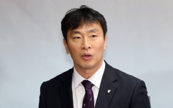 이복현 "김건희 주가조작 의혹 기소, 안한 것이 아니라 못한 것"