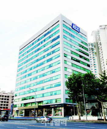 한국금융지주·KCC·솔브레인홀딩스