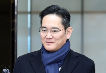 '삼성 경영권 승계 30년 역사' 심판…이재용 재판 어떻게 진행됐나