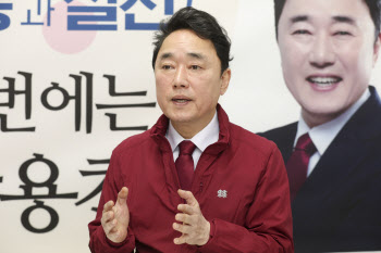 서울 영등포을 박용찬 39.9%vs김민석 35.4% '오차범위 내 접전'