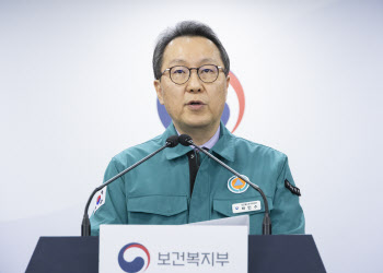 정부 전공의에 최후 통첩…PA간호사 양성화 시작(상보)