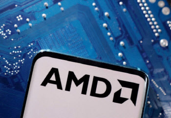 AMD, 美 압박에 中 맞춤형 AI칩 수출 제동 걸리나