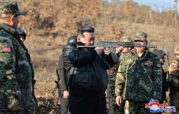 김정은, 서부 軍훈련장 방문…한미 연합훈련 맞대응