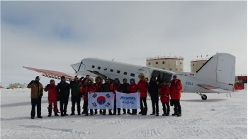 남극 빙하 속 '기후변화' 비밀 들여다보는 극지연구소