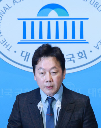 `공천취소` 정봉주, 당 결정 수용…"재도전 멈추겠다"