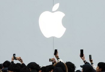 미국도 '애플'이 문제네…소비자들도 집단소송