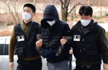 ‘불법촬영’ 골프장 2세, 미성년자 성매매·마약으로 징역 1년 추가