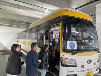 외국인 관광객 대상 경기도 '이지 투어버스' 올해 7개 노선 운행