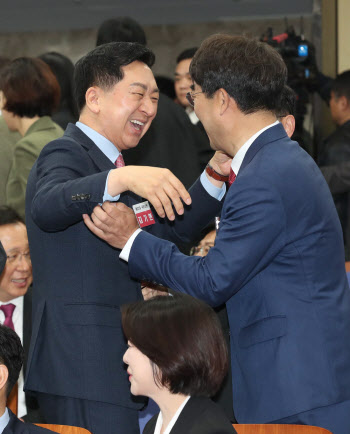 김기현 "국회 법사위원장 與가 해야…협치 시작, 민주당 배려에 달려"