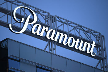 파라마운트, 스카이댄스와 합병 반대한 CEO 퇴출