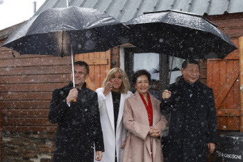 마크롱 추억의 지역 함께 찾은 시진핑 “유럽과 교류 강화”