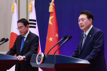 "위험한 이웃, 한국과 일본이 점점 친해지고 있다"