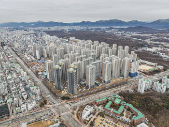 "서울은 프리미엄 지방은 마피"…치솟는 분양가에 입주·분양권 거래 늘어