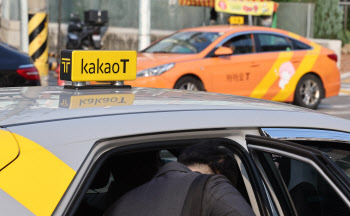 "단순 택시 호출론 안 돼"…해외·외국인 공들이는 모빌리티 업계