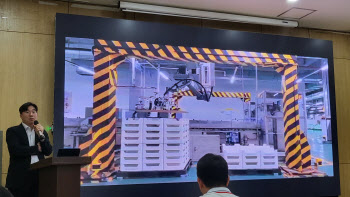 "더 똑똑하고 안전하게"…로봇 자동화 확산 팔 걷은 포스코DX