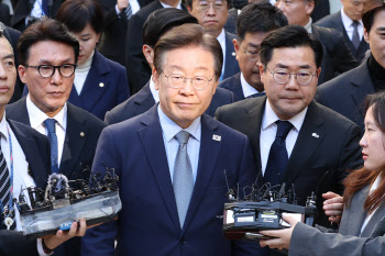 與김기현 "이재명호 이미 침몰…당대표직 사퇴하고 반성해야"