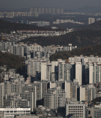 "떨어질 일만 남았다" 수도권 주택매매 심리지수 '보합' 전환