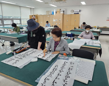 국가유산청, '한글서예' 국가무형유산 신규종목 지정 예고