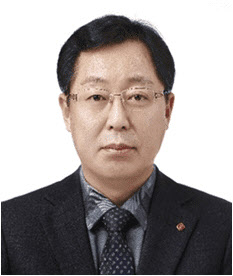 롯데, 화학군 수장 1년만에 전격 교체…구원투수 이영준 등판