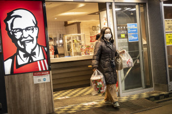 “카스하라 당했다” 열도 흔든 갑질에 직원 보호 나선 日KFC