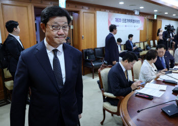 '의료계 없는' 의료개혁 논의' 현실화…병원협회 '참여 중단'