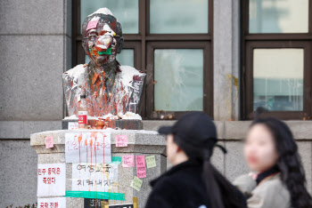 동덕여대 '무단 침입' 20대 男 2인 송치…1명은 현역 군인